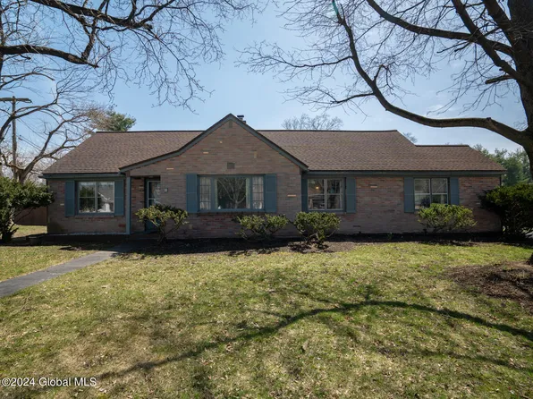 11 Venezio Avenue, Albany, NY 12203