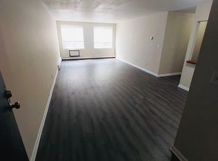 57 Huntington St APT 3B, Hartford, CT 06105