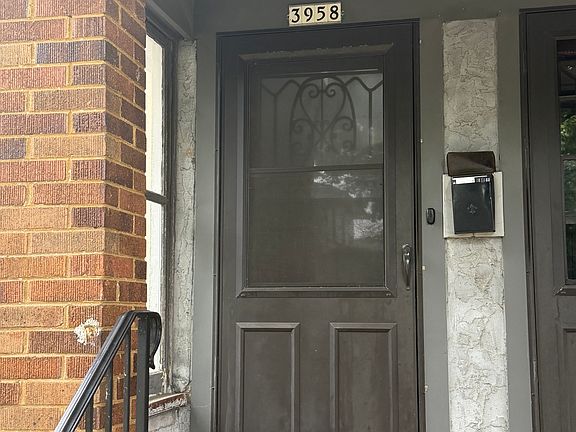 2nd image of 3958 N Prospect Ave #2