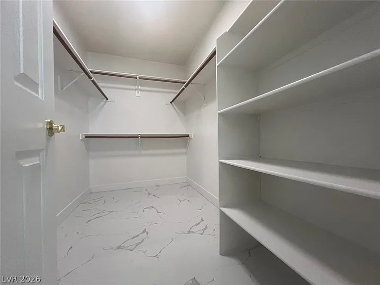 5645 W Katie Ave — Photo 15