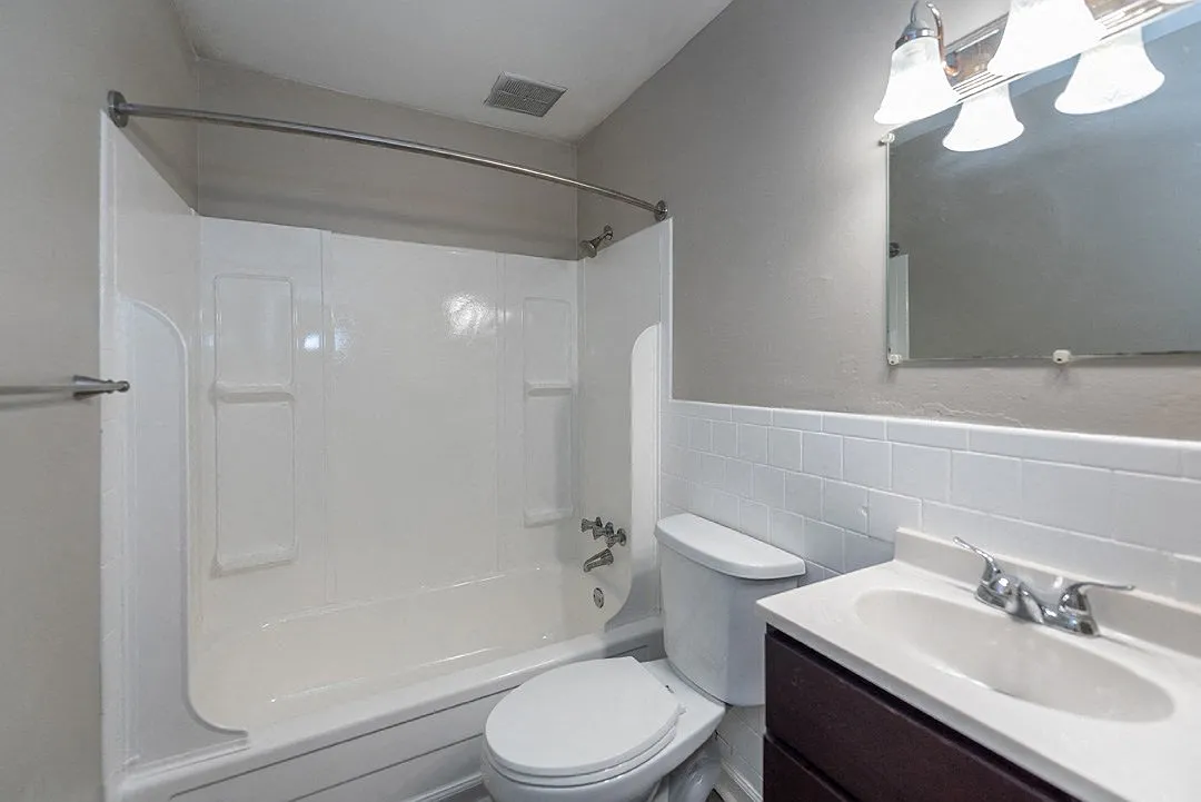 Hilton Village Townhomes — Photo 3