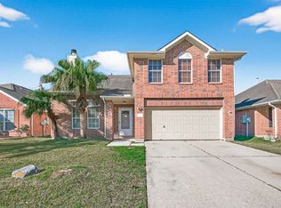 2883 Lost Cove Ct, Dickinson, TX 77539