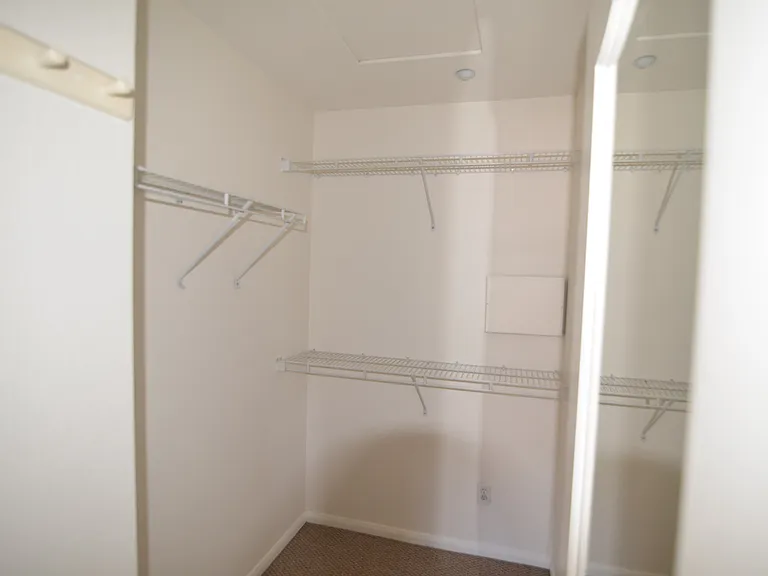1299 Blue Jean Way #2 — Photo 22