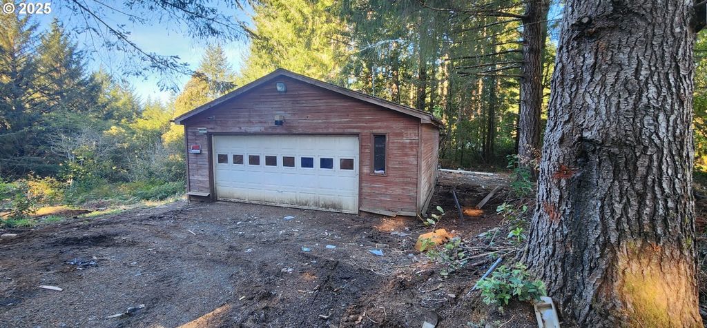 96026 Sundown Dr, Brookings, OR - View 4