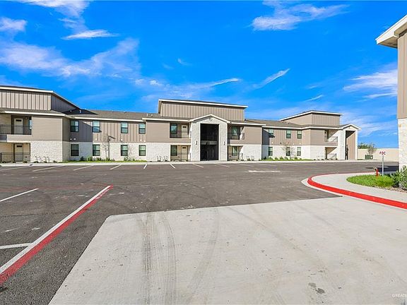 4th image of 7008 N 23rd St #118
