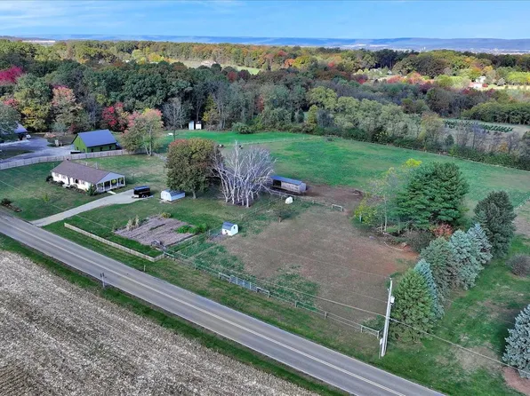 175 Strack Dr, Myerstown, PA 17067
