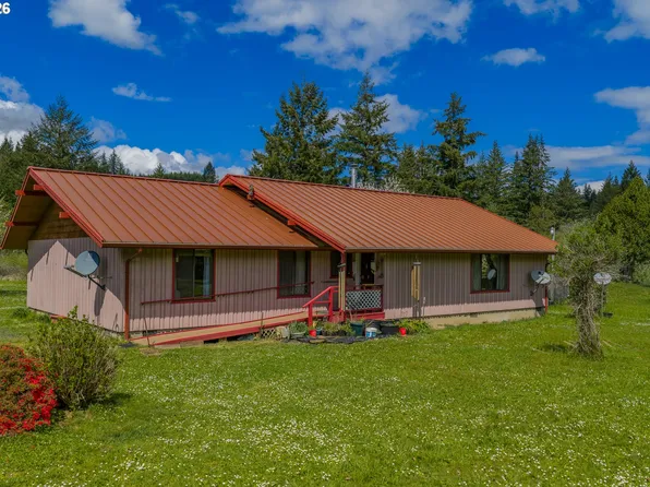 60192 Fairview Rd, Coquille, OR 97423