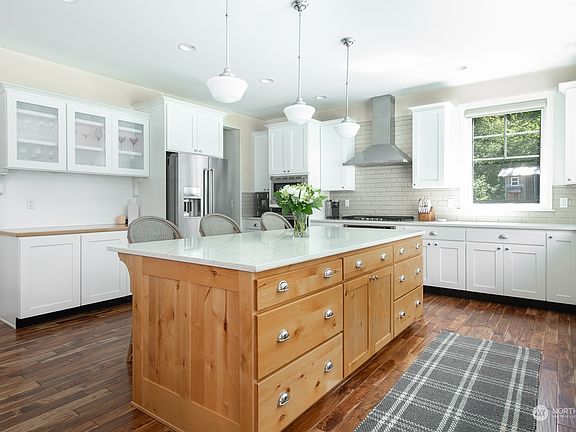 5th image of 15806 242nd Street SE
