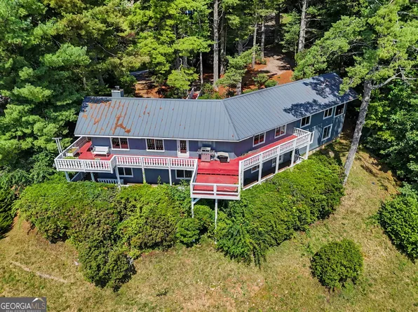 48 Little Bear Trl, Dillard, GA 30537
