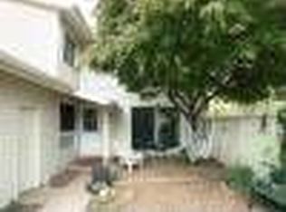 1044 Carmel Ct, Shoreview, MN 55126