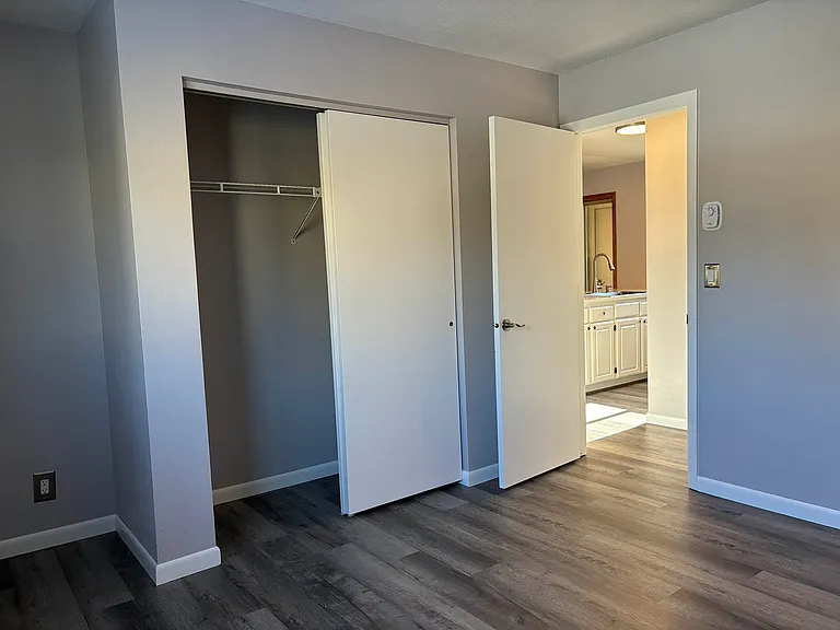 1555 Shadow Run Ct #204D — Photo 21
