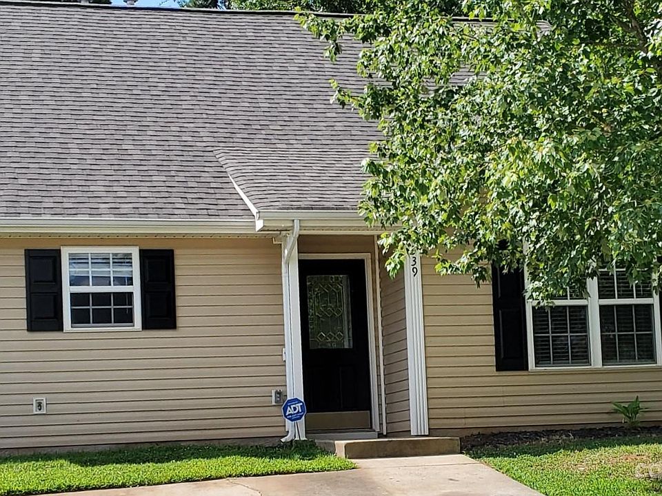 1st image of 8339 Kings Creek Dr