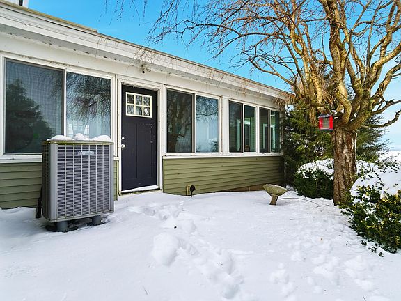 4th image of 9171 Sparta Rd