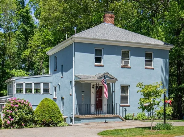 639 Washington St, East Walpole, MA 02032
