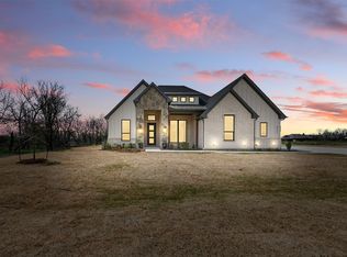 8241 Grayson Ct, Midlothian, TX 76065