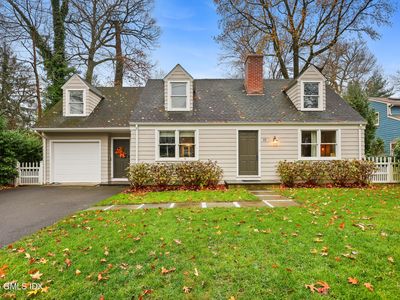 22 Summit Rd, Riverside, CT, 06878