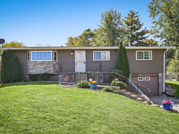 306 E Edwards St, Payson, IL 62360