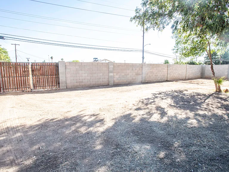 1761 S Henkel Cir — Photo 17