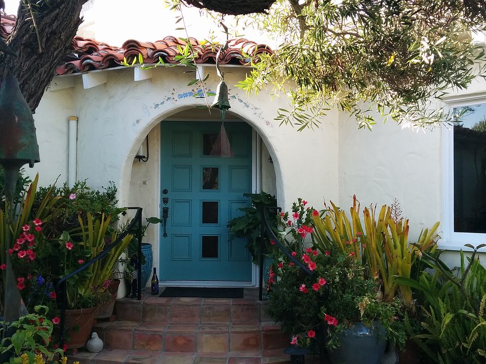 front door/patio