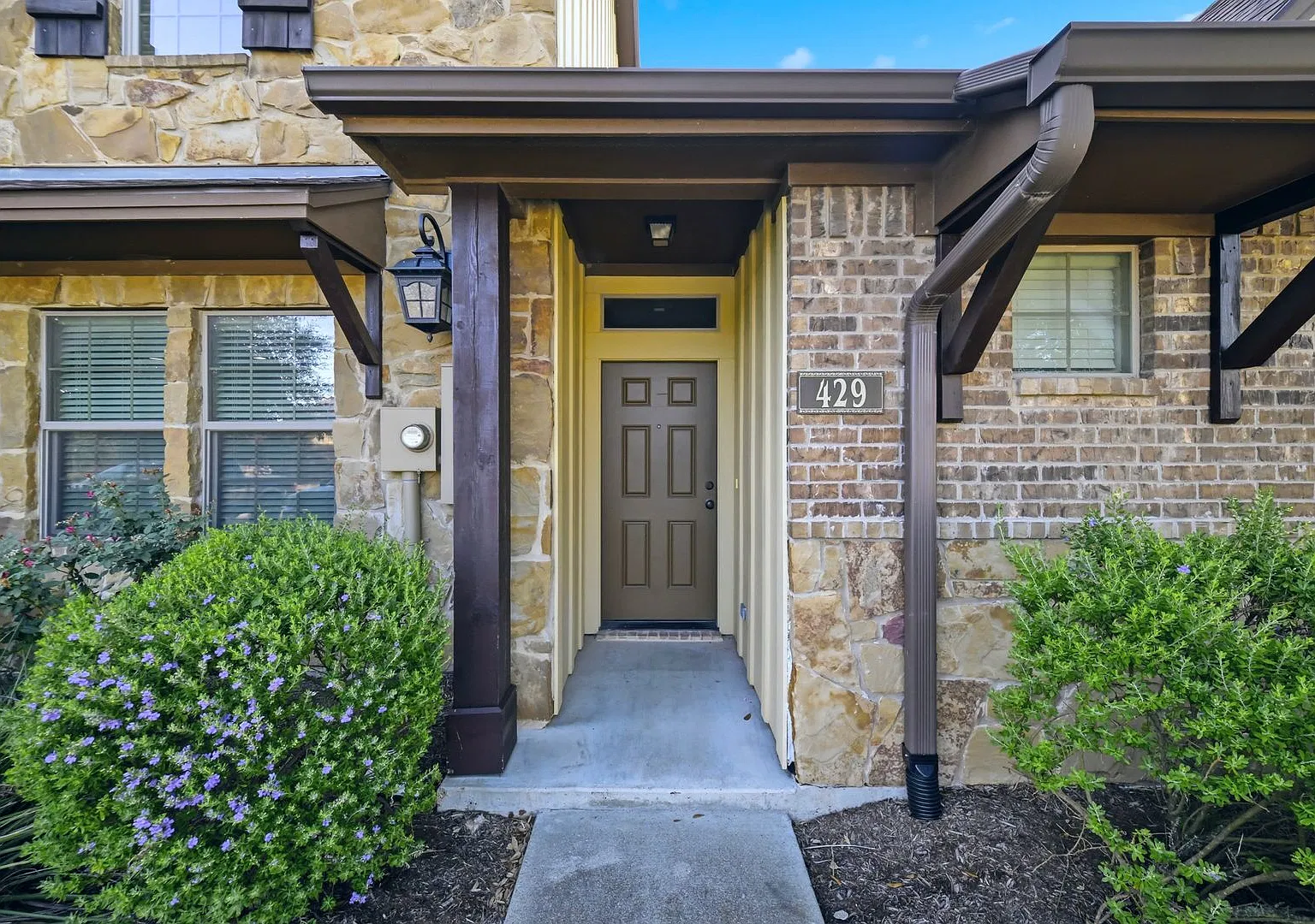 429 Momma Bear Drive — Photo 4