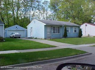 2817 Hillcrest St, Lansing, MI