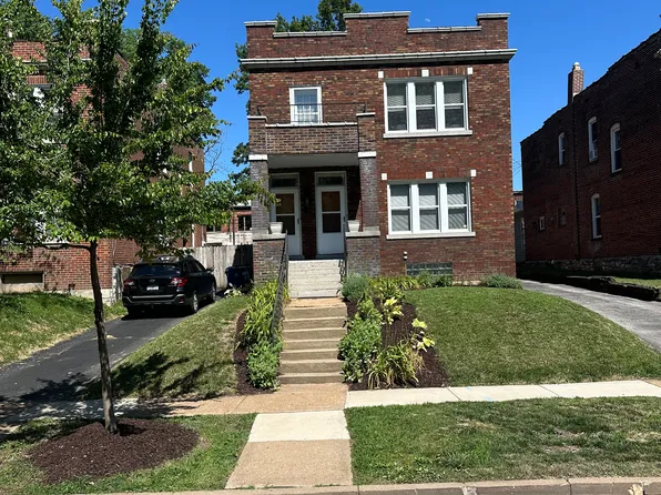 1020 Commodore Dr Unit B, Saint Louis, MO 63117