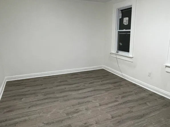 526 N 5th St Floor 2, Newark, NJ 07107