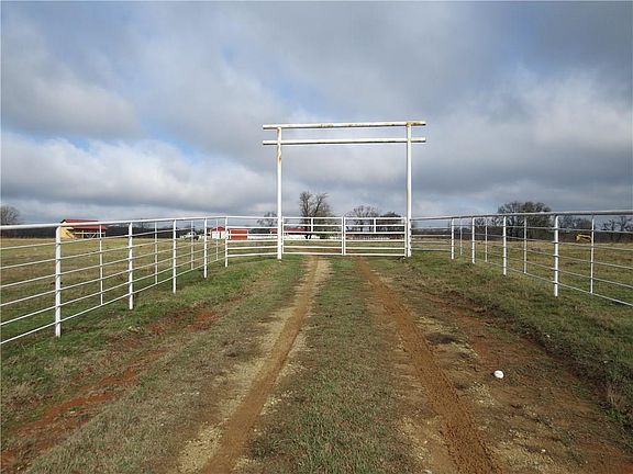 5th image of 2063 County Road 3520
