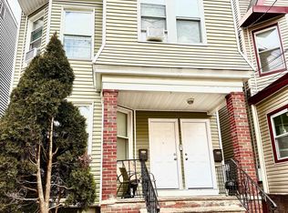 261 Grant Ave #1, Jersey City, NJ 07305