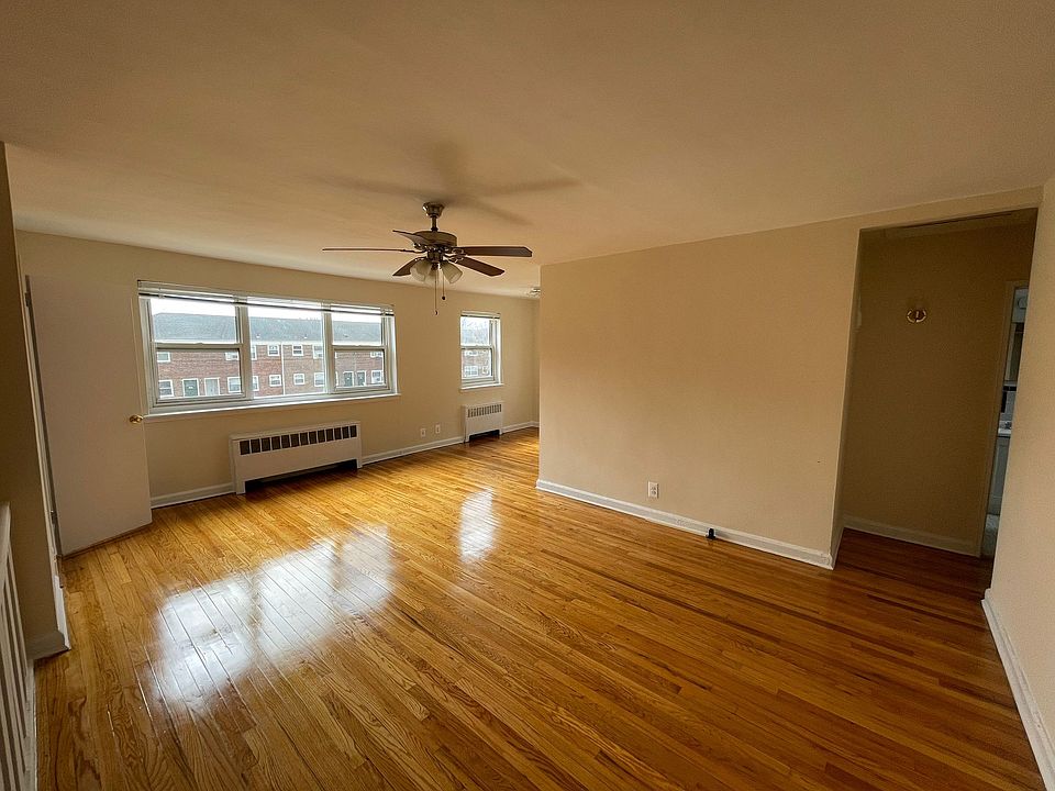 1st image of 15440 71st Ave #35A