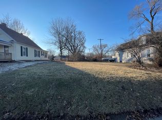 1003 N Prospect Ave, Champaign, IL
