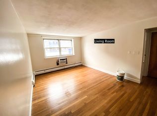 11 Commonwealth Ct APT 8, Brighton, MA 02135
