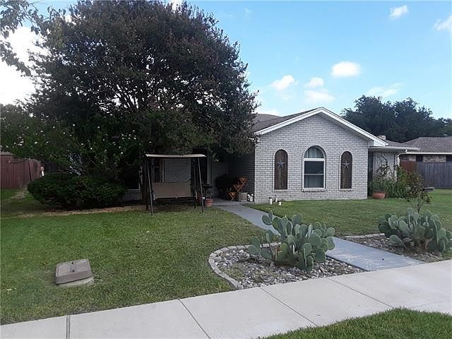 1st image of 3821 Bachman Blvd