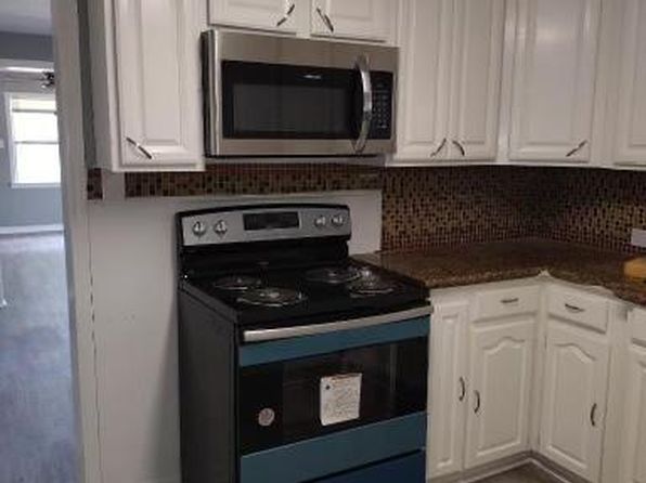 2809 Sims Ave, Bay City, TX 77414