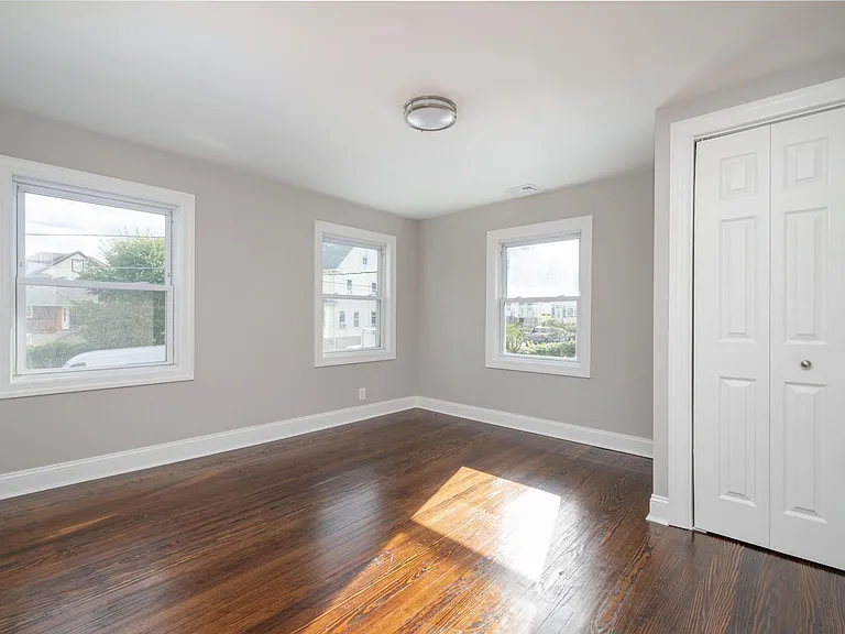 2 South St #B — Photo 10
