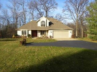 4520 Scottdale Rd, Saint Joseph, MI 49085