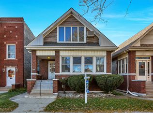 2930 N Kilpatrick Ave, Chicago, IL 60641