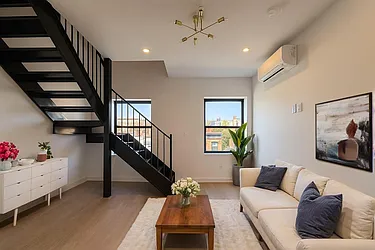 250 Union Avenue, #4B