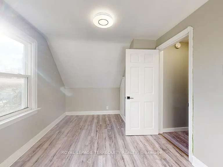 77 Glenburn Ave — Photo 21