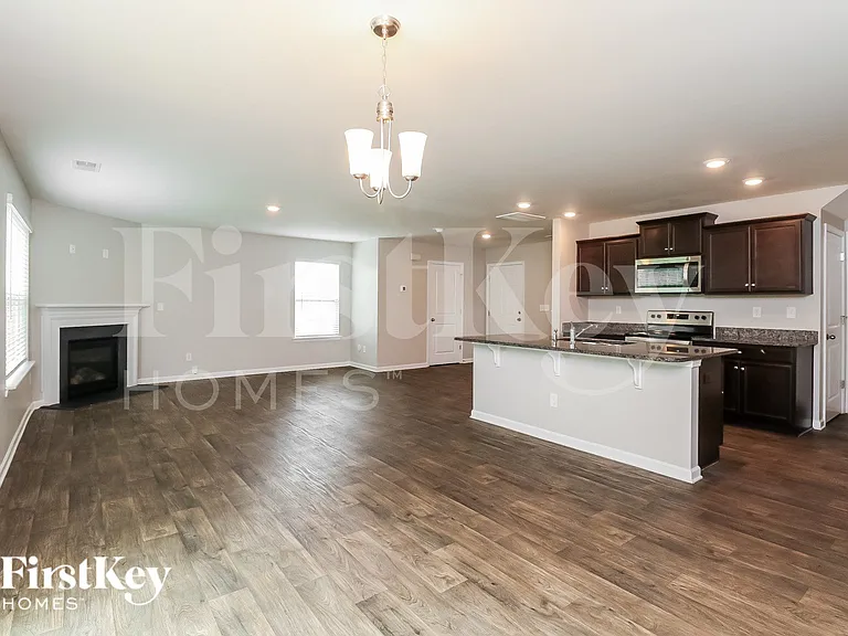 3068 Green Apple Dr — Photo 4