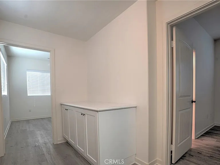 22117 Normandie Ave — Photo 17