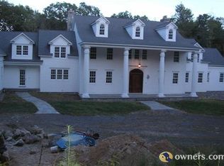 5 Serene Way, Newtown, CT 06470