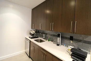 Rented by Mossanen Group