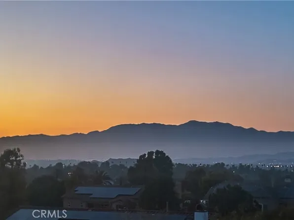 12652 Twin Peak Ct, Riverside, CA 92503