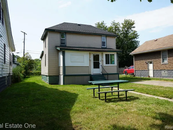 66 Stoner St, River Rouge, MI 48218