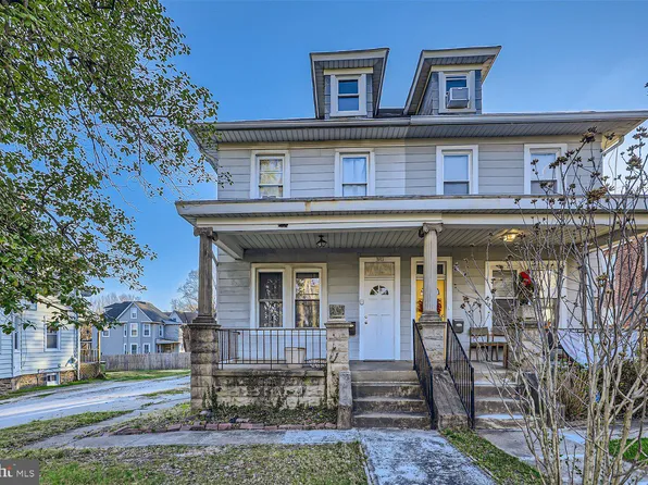 3911 Parkside Dr, Baltimore, MD 21206