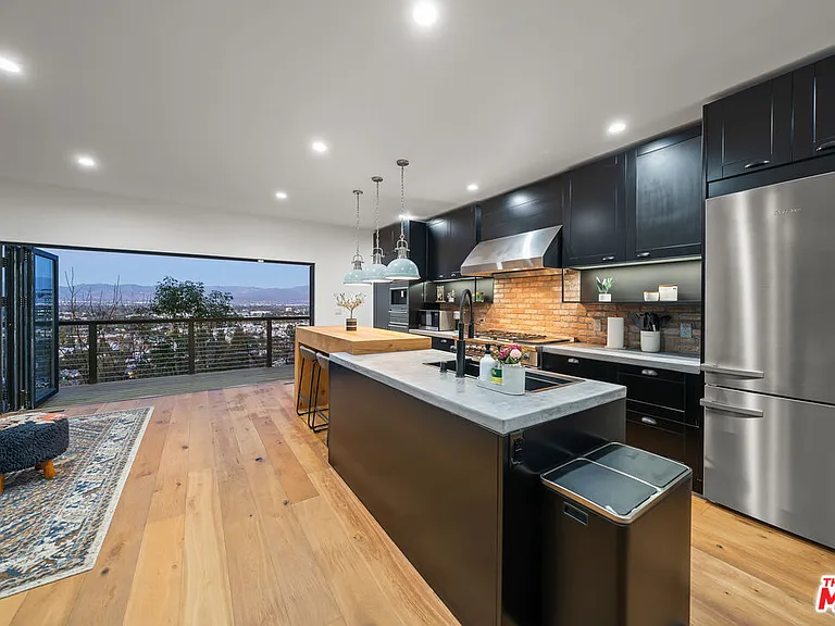 14600 Round Valley Dr — Photo 48