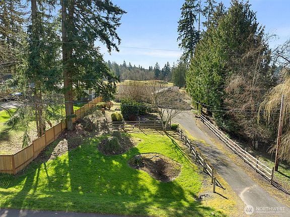 4th image of 2733 SW Vantage Avenue