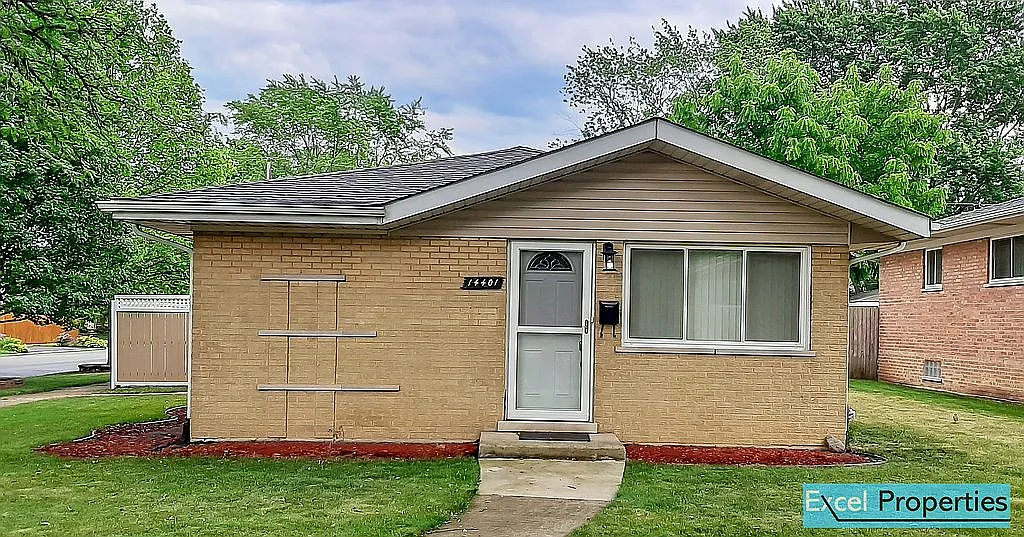 14401 Tripp Ave photo 1