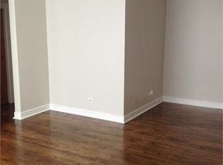 7381 N Winchester Ave APT 1W, Chicago, IL 60626